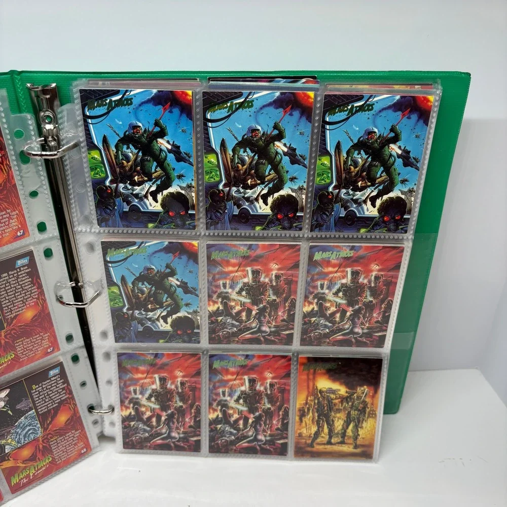 1994 Sci-Fi Horror Topps Mars Attacks Trading Card Lot 180+ Cards & Box Multi